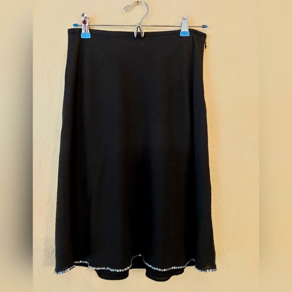 Black skirt